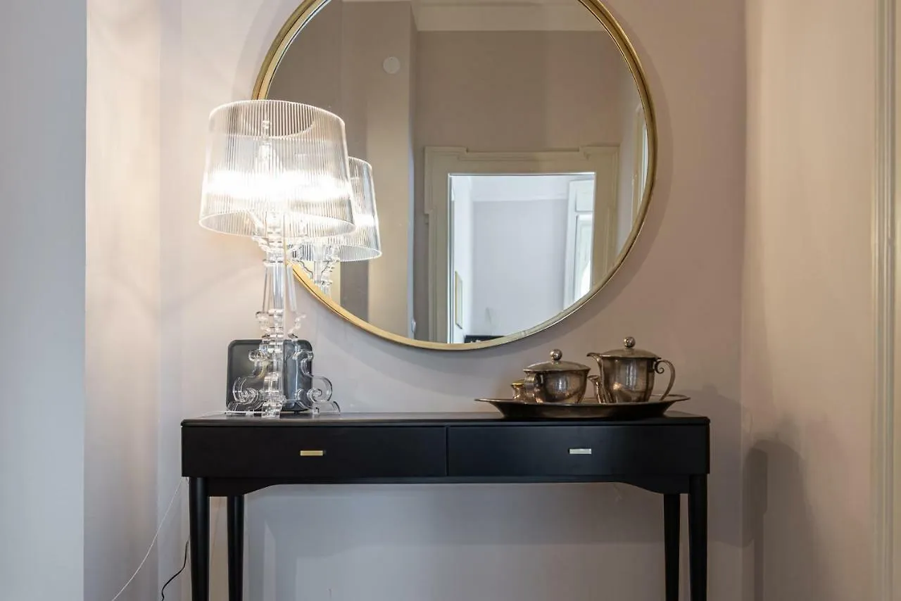 Appartement Joivy Sophisticated 3-Bed Flat With Desk à Milan