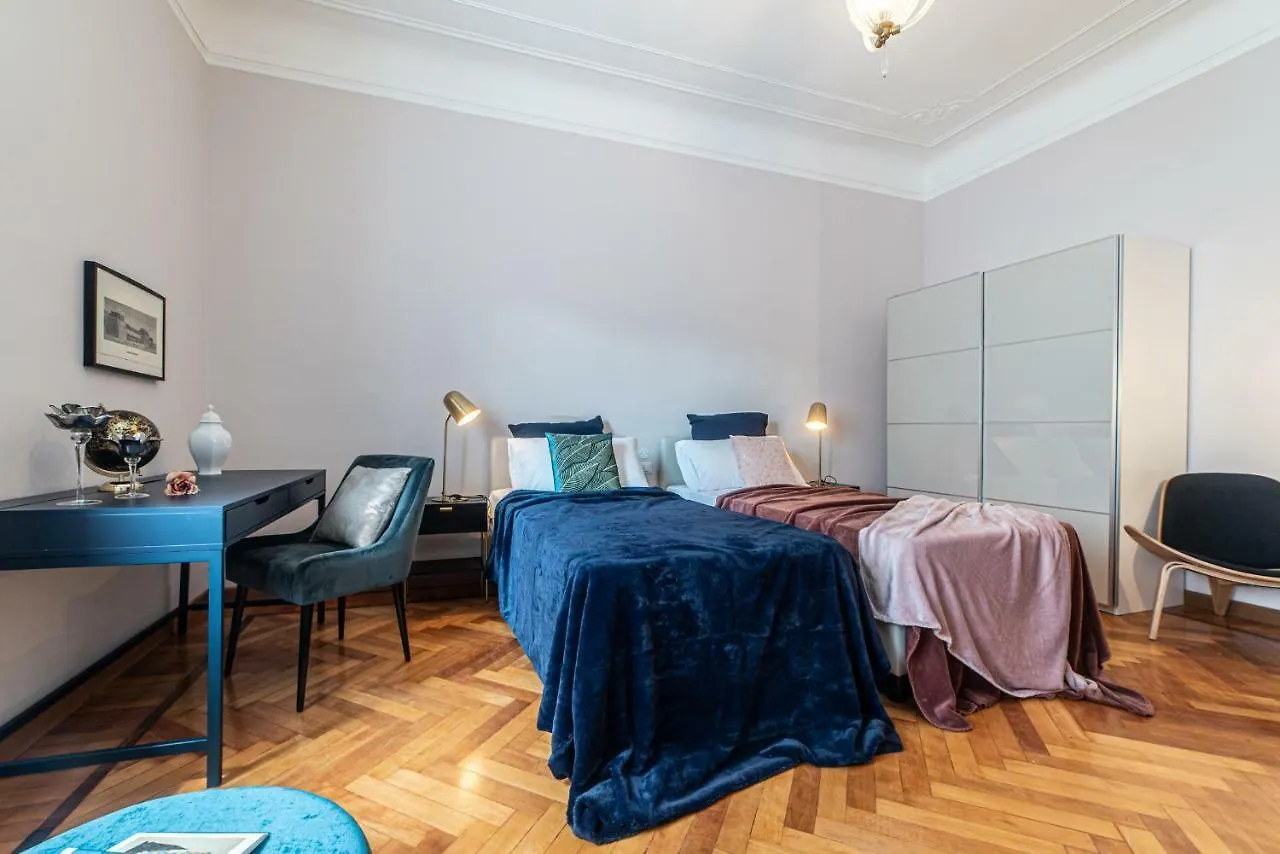 Appartement Joivy Sophisticated 3-Bed Flat With Desk à Milan