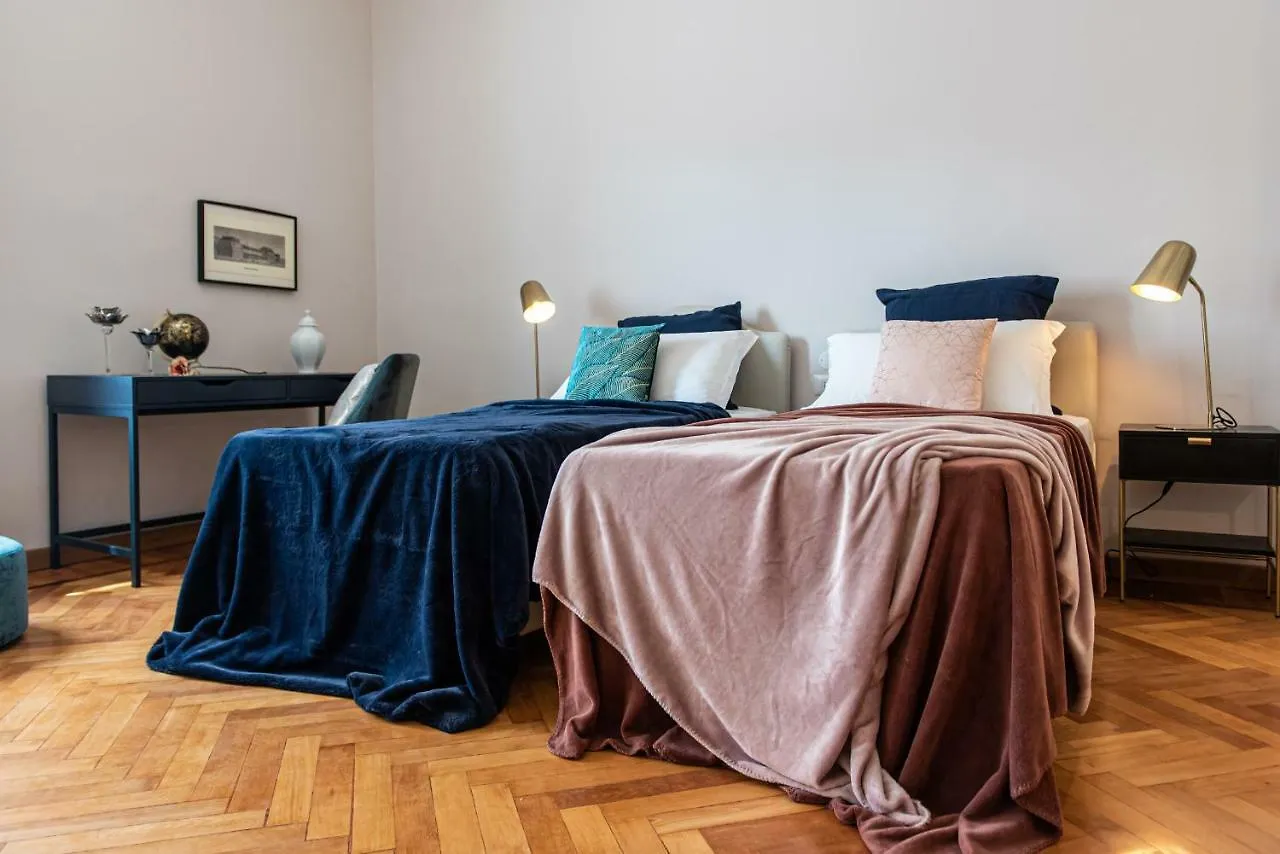 Appartement Joivy Sophisticated 3-Bed Flat With Desk à Milan
